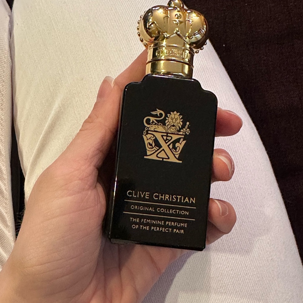 Clive Christian Perfume - Picture 2 of 4